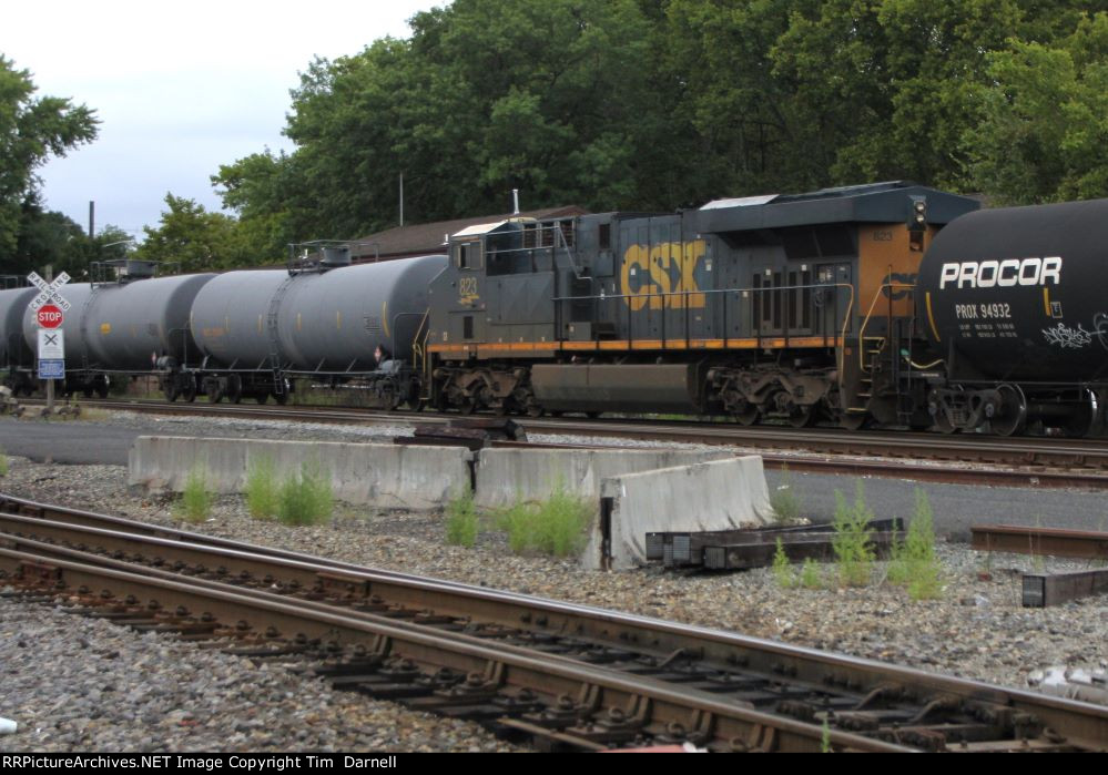 CSX 823 dpu on M433